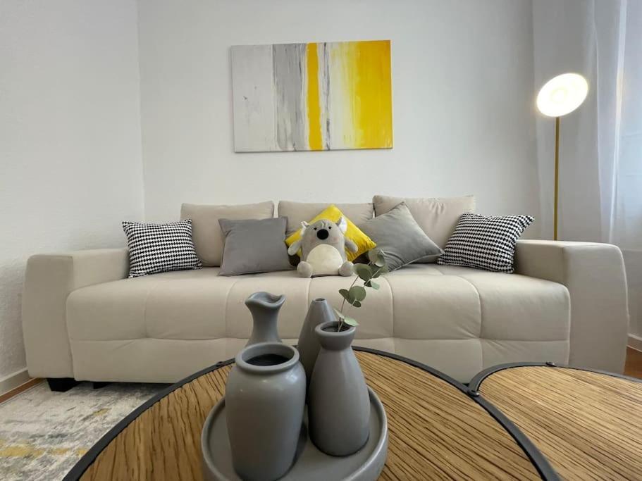 Lucky Stays Ls01 - Vollausstattung - Zentrum - Aufzug - Grosse Kueche - 2 Zimmer - Smart-Tv Magdeburg Kültér fotó