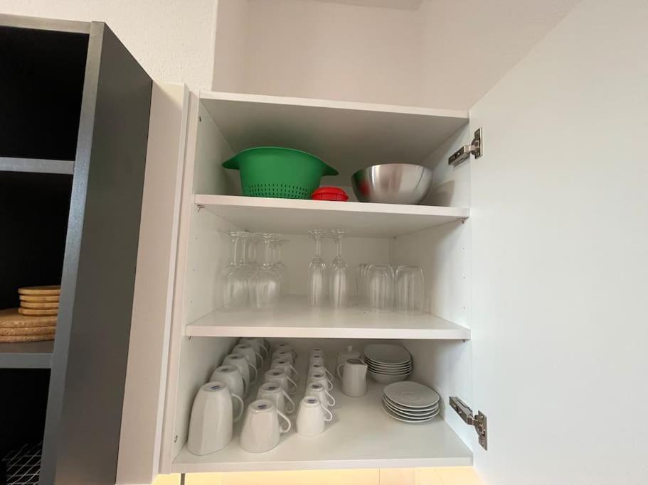Lucky Stays Ls01 - Vollausstattung - Zentrum - Aufzug - Grosse Kueche - 2 Zimmer - Smart-Tv Magdeburg Kültér fotó